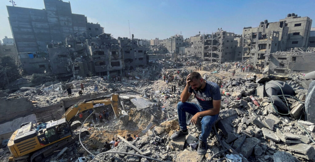 Crisis Humanitaria en Gaza: La desesperación de regresar a un hogar en ruinas