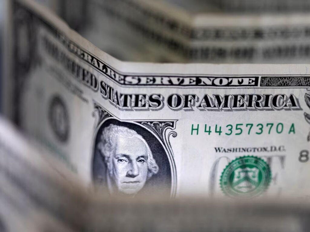 El dólar se fortalece en México: tipo de cambio al 16 de mayo de 2024