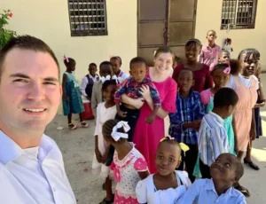 Tragedia en Haití: Asesinato de Misioneros Estadounidenses Conmociona a la Comunidad Internacional